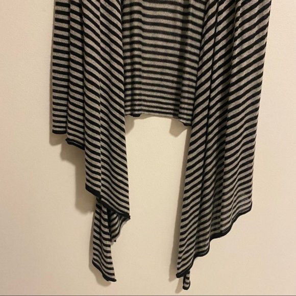 Cashmere MINK PINK Draped Cardigan Vest - Picture 4 of 11